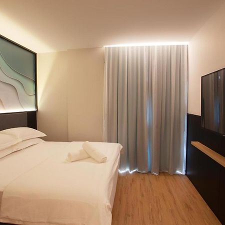 ฮาโกะ โฮเต็ล  Hotel ยะโฮร์บาห์รู ภายนอก รูปภาพ