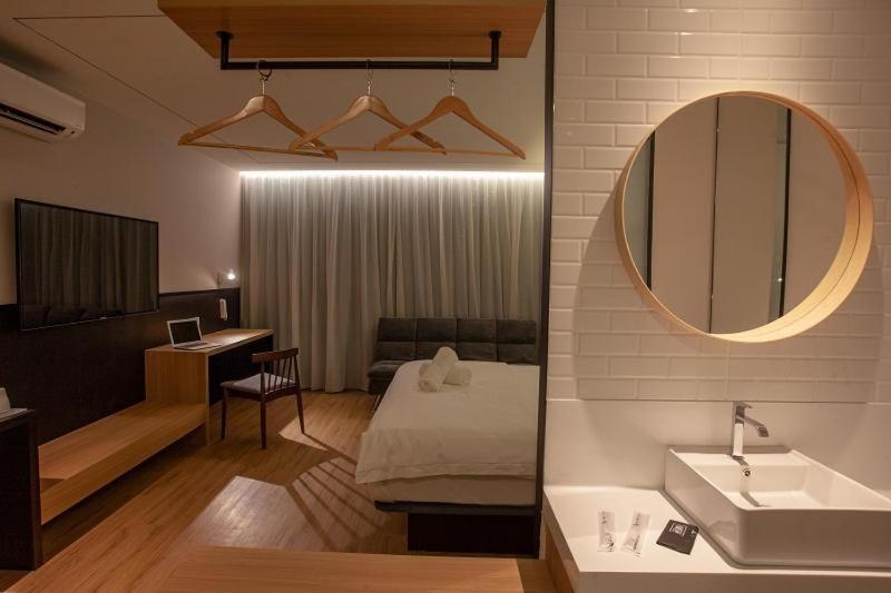 ฮาโกะ โฮเต็ล  Hotel ยะโฮร์บาห์รู ภายนอก รูปภาพ