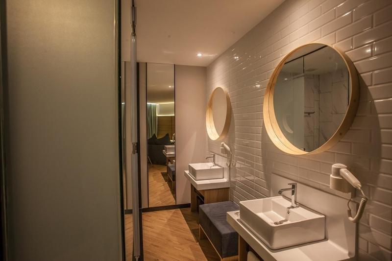 ฮาโกะ โฮเต็ล  Hotel ยะโฮร์บาห์รู ภายนอก รูปภาพ